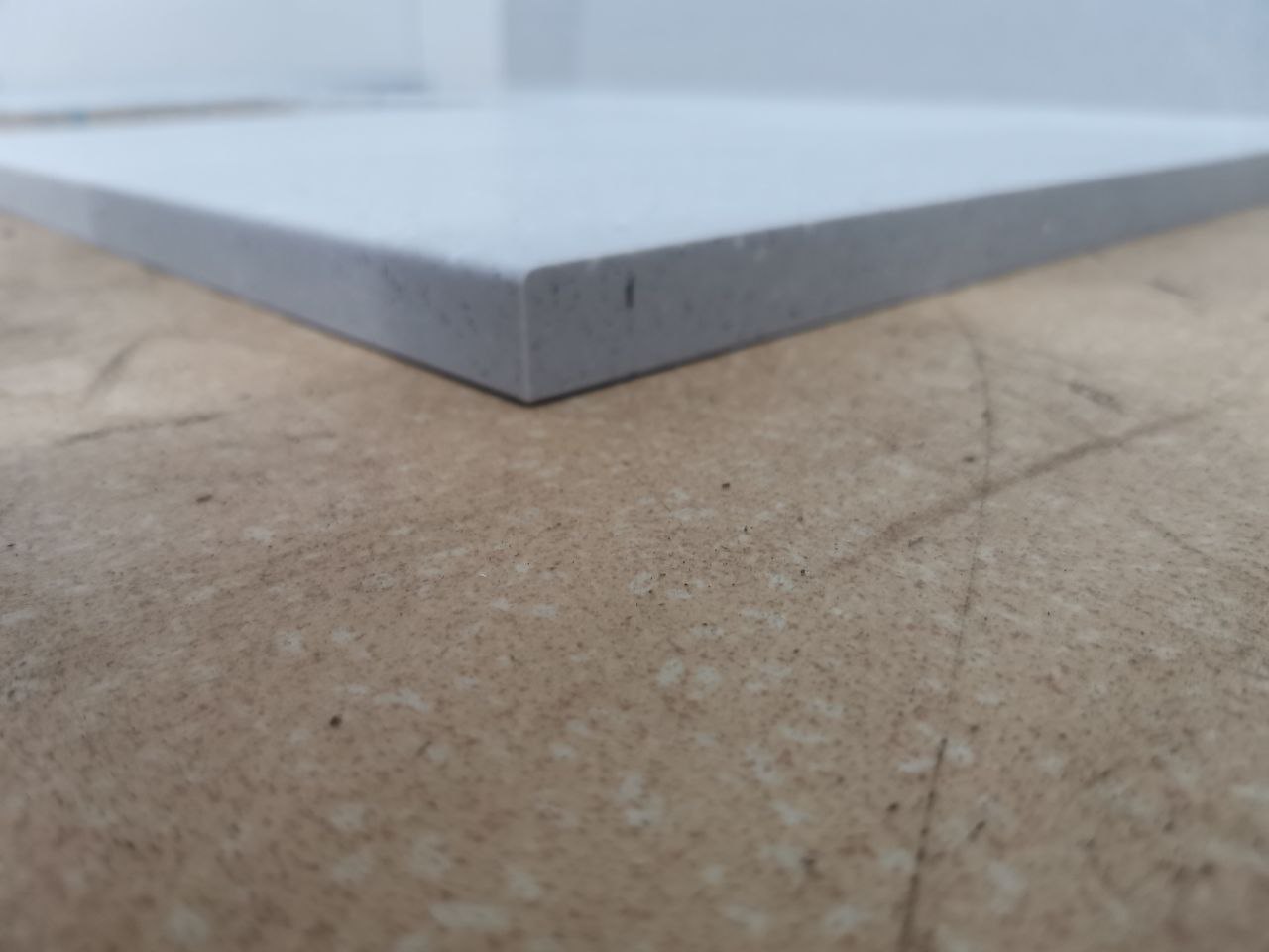 Столешница из ИК 1.750х0.700 (Н=25 мм)