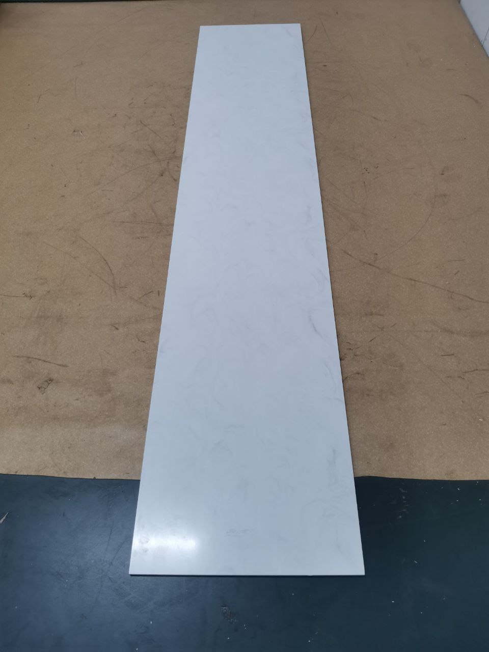 Стеновая панель из искусственного камня (H=15 мм) (2.770x0.560)