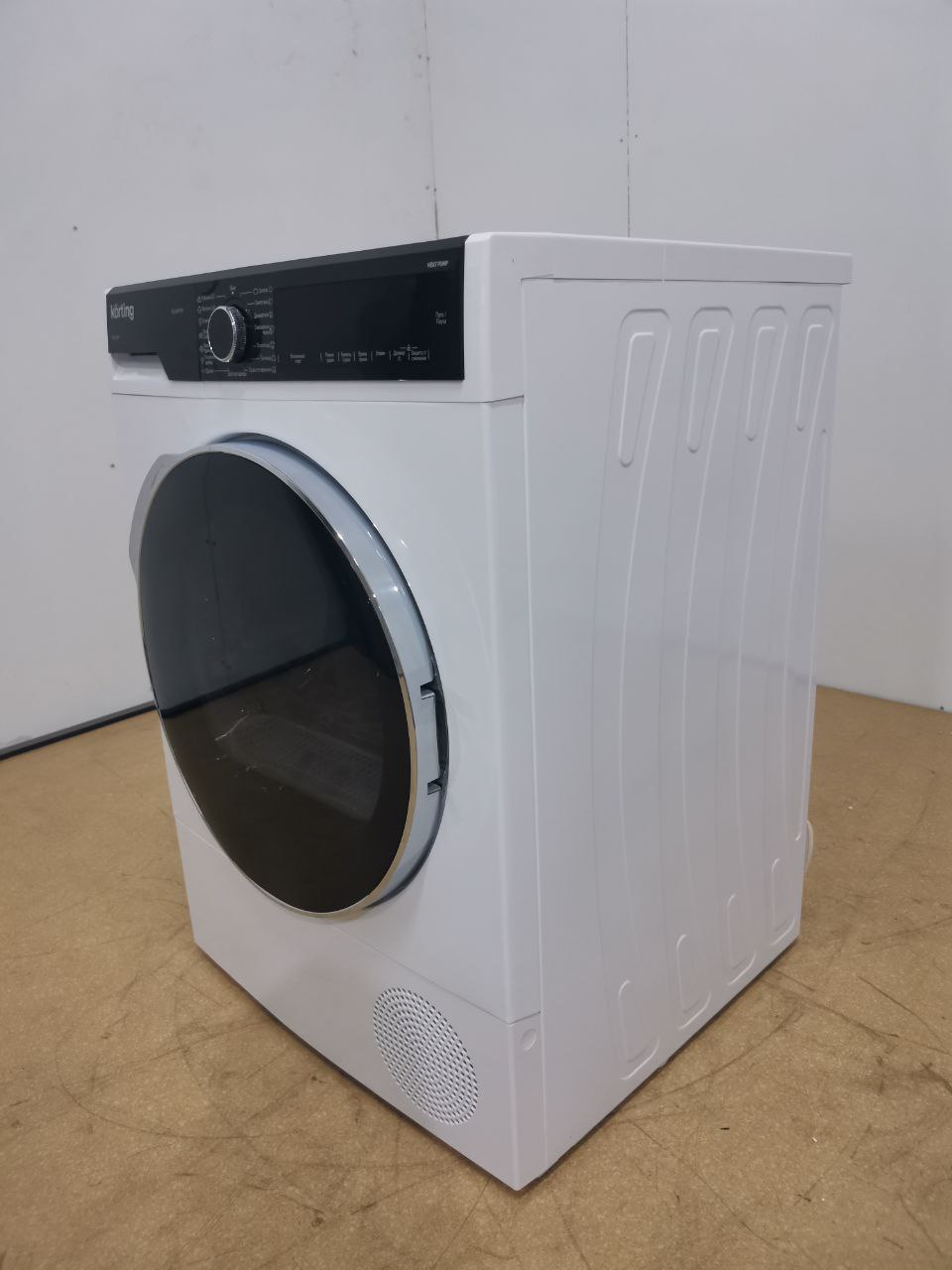 Отдельностоящая сушильная машина Korting KD 60 HP 109
