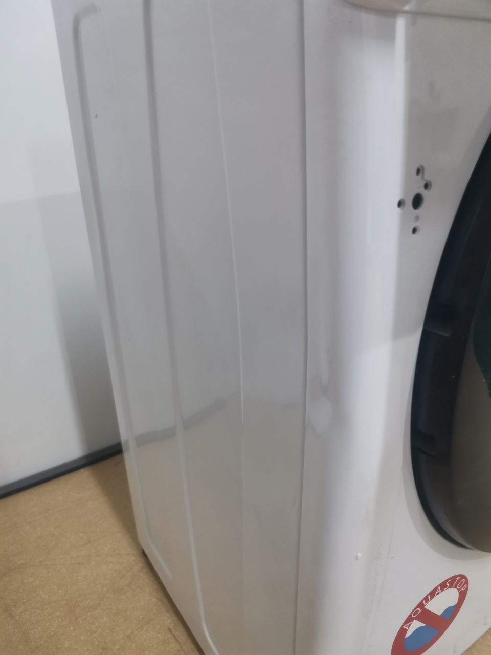 Встраиваемая стиральная машина HAIER HWQ90B416FWB 