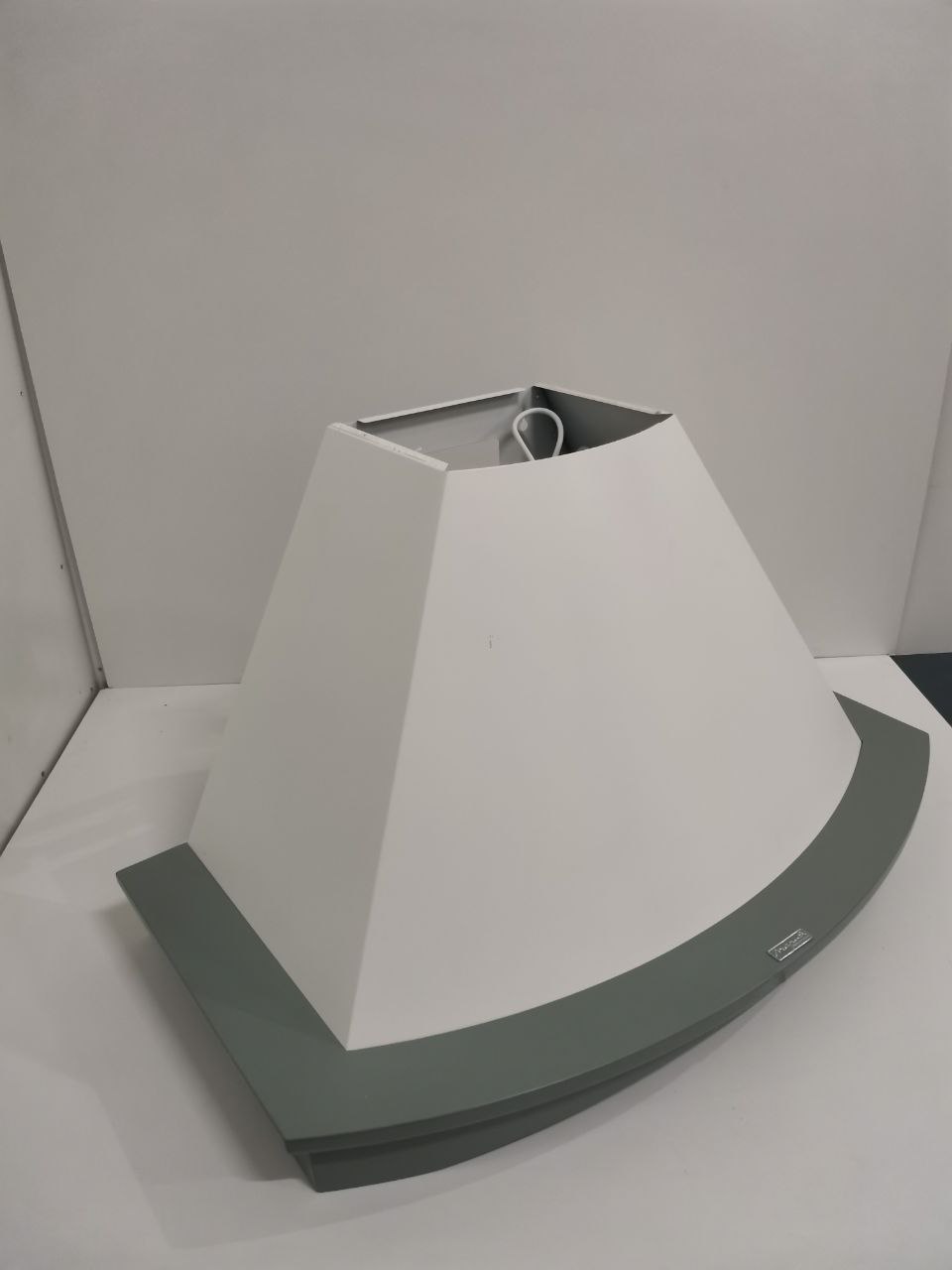 Вытяжка ELIKOR РОТОНДА 900 