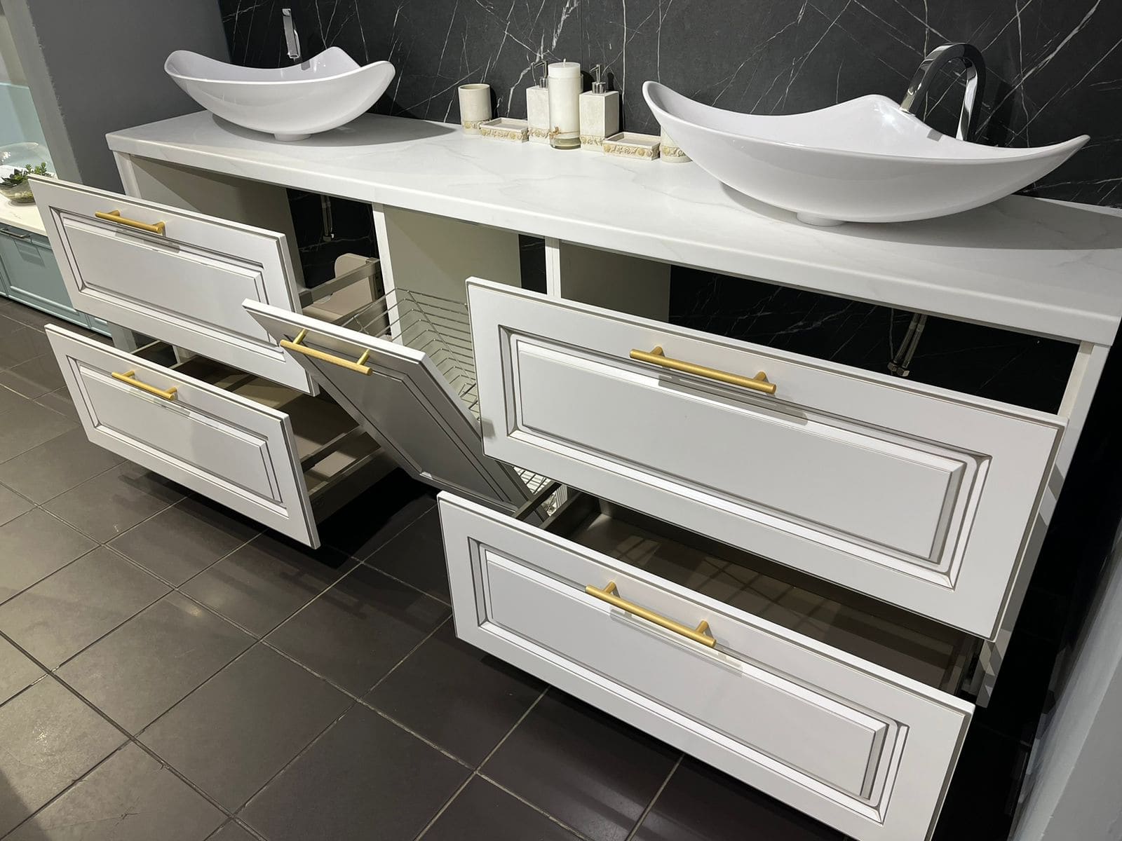 Ванная комната Nicolle крашеная