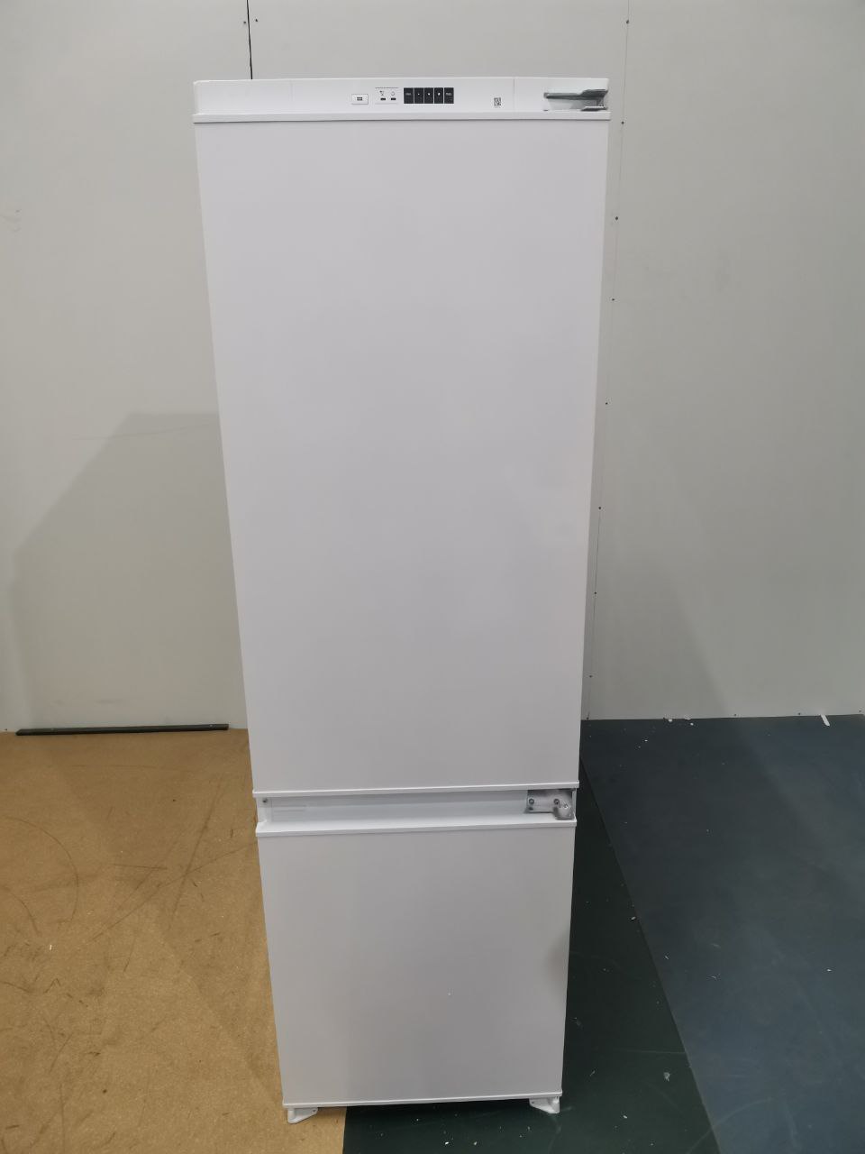 Встраиваемый холодильник KRONA KRFR102 BRISTEN FNF 