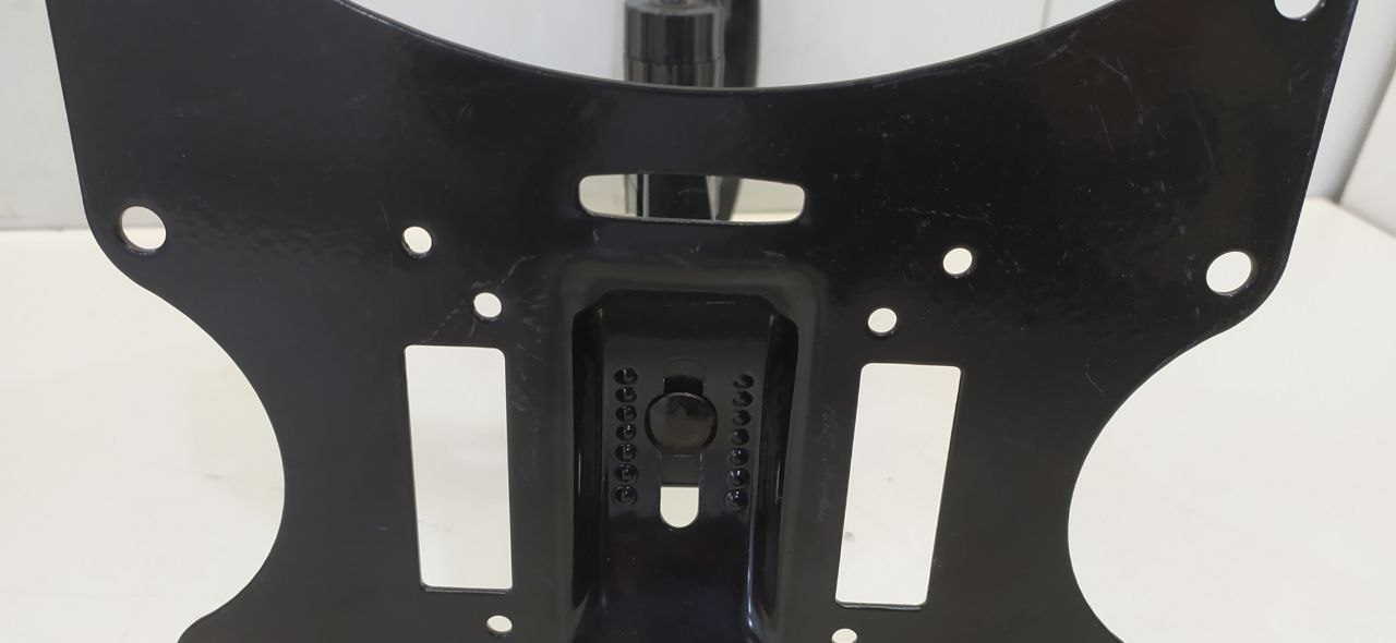 Крепление Benatek LCD-ARM