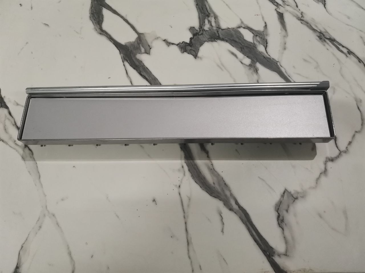 Держатель PELLY 18310011 выдвижной для галстуков и ремней 