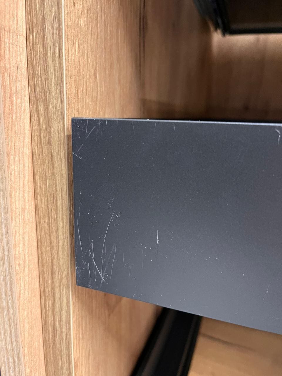 Шкаф-распашной 2-х дверный Mixal