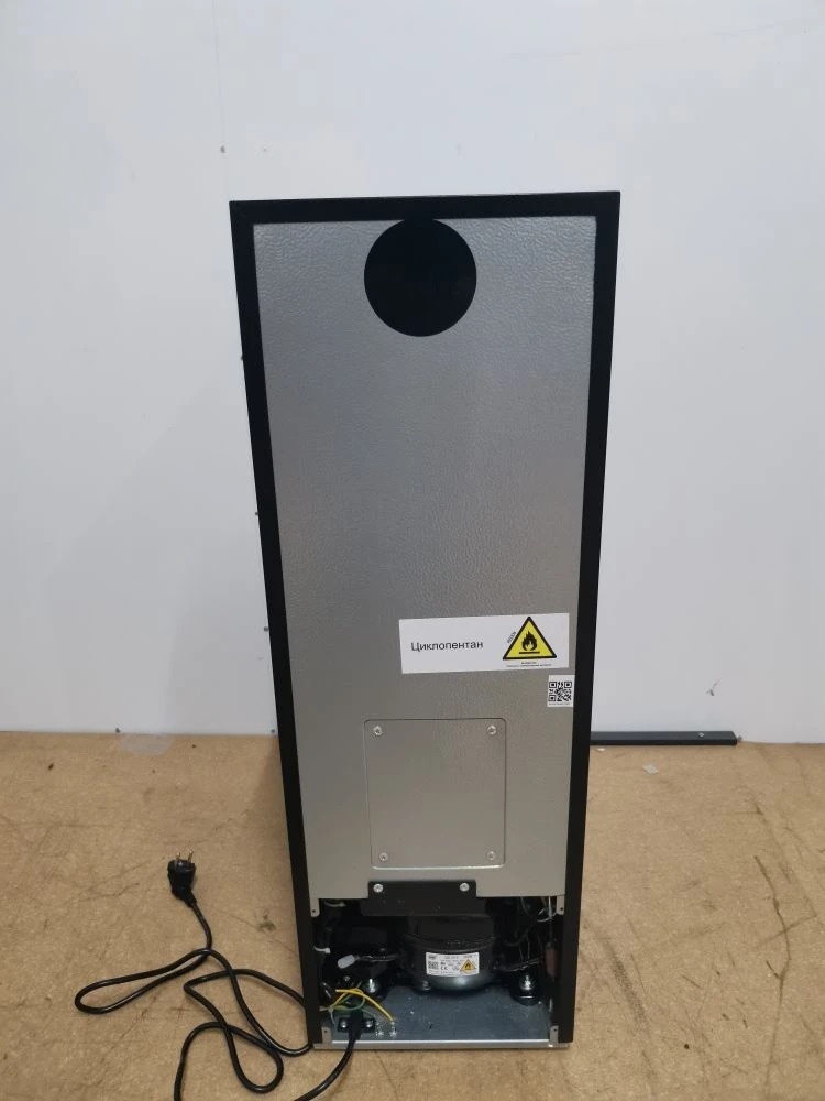 Винный шкаф KUPPERSBERG RSW 81 