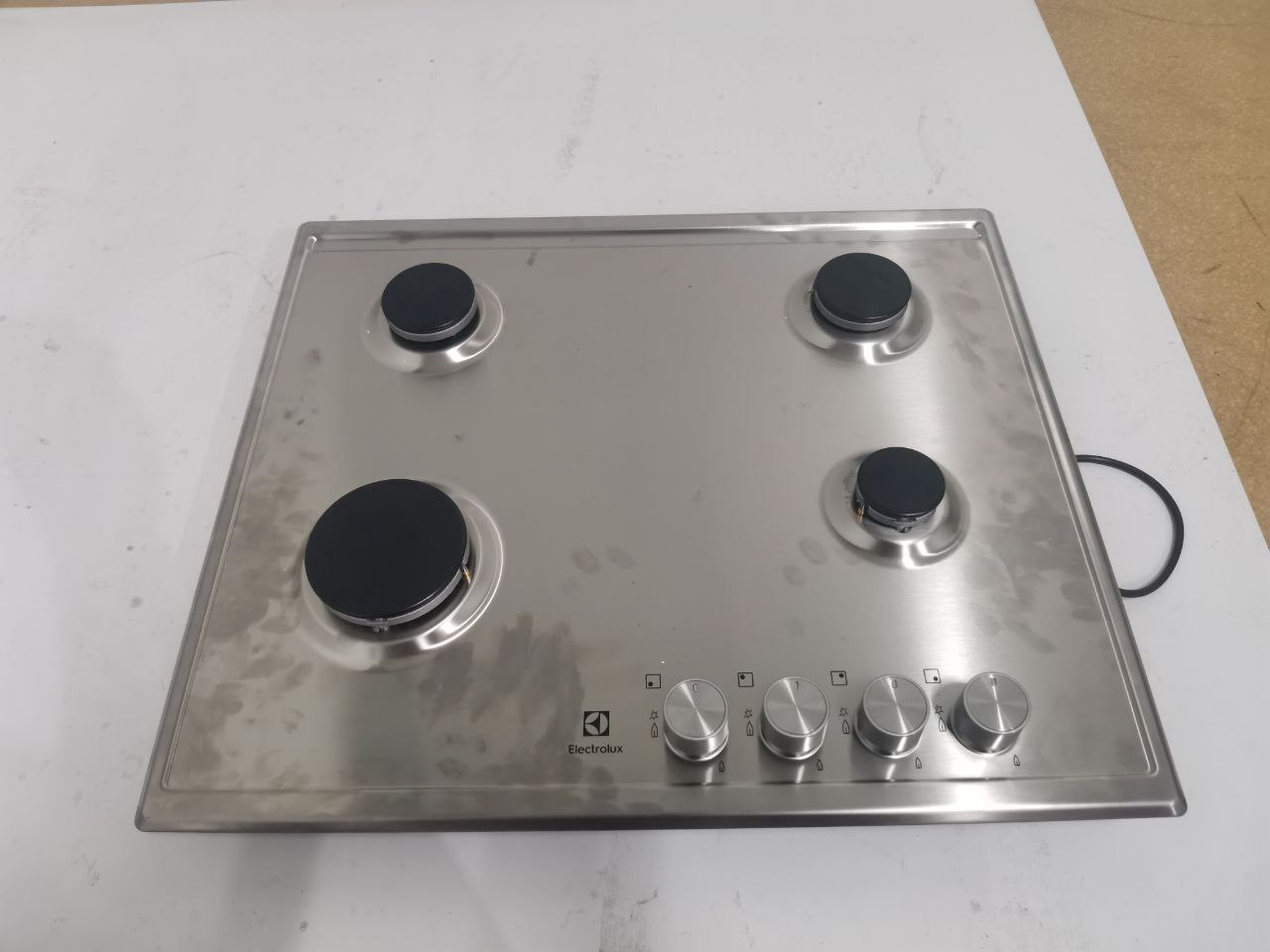 Варочная панель газовая ELECTROLUX GRE263MX 