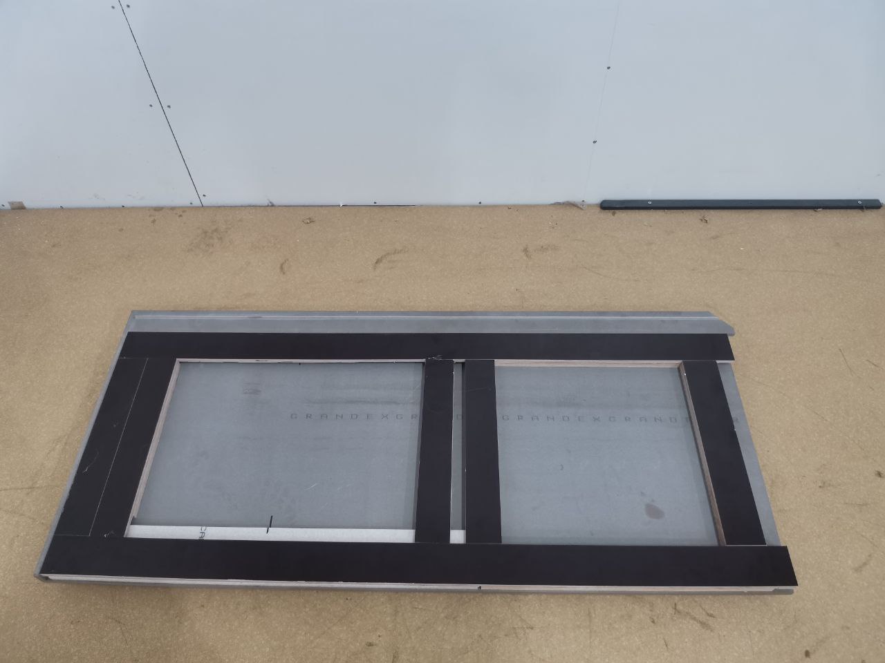 Столешница ИК H=40 мм (1.328x0.600) 