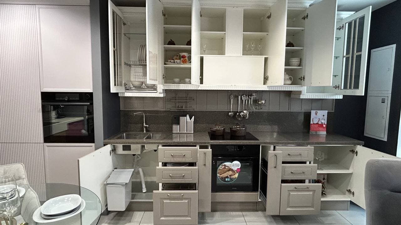 Кухонный гарнитур + РМ NICOLLE