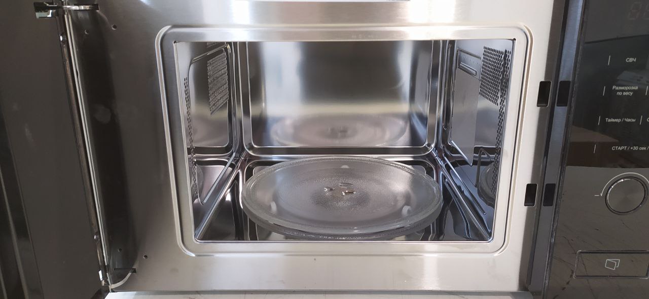 Встраиваемая микроволновая печь  KORTING KMI 820 GNBX 