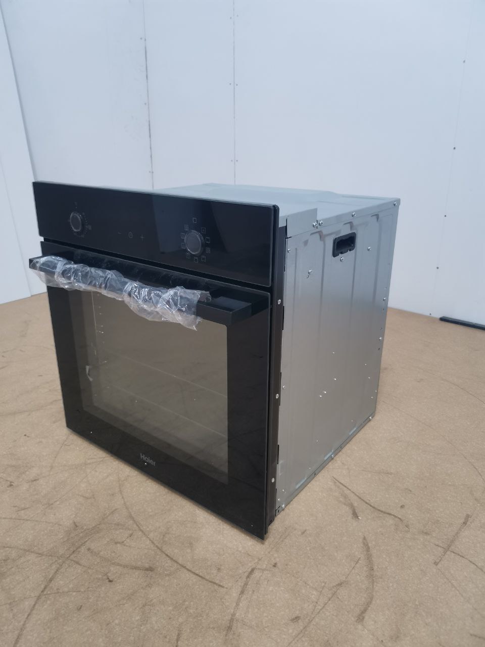 Встраиваемый духовой шкаф Haier HOX-P09NTB