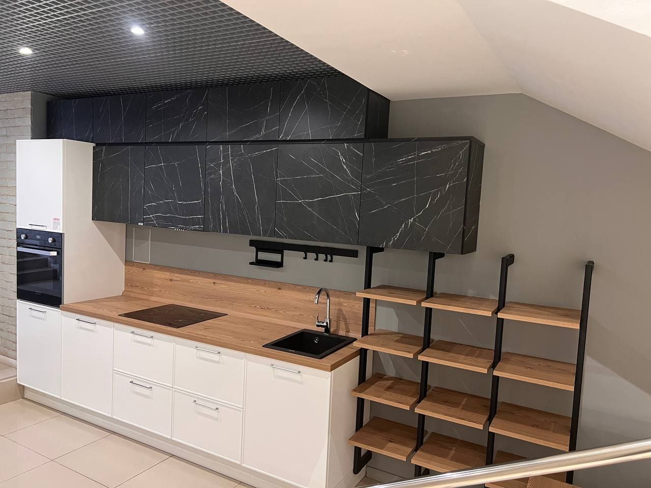 Кухонный гарнитур + Стеллажи Mix