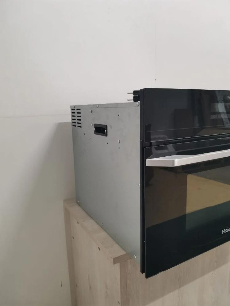 Компактный духовой шкаф HAIER HMX-BDC399B 