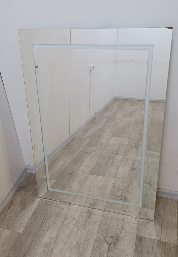 Зеркало ВЕТРО ММ Лагуна П 1000х700 с подогревом