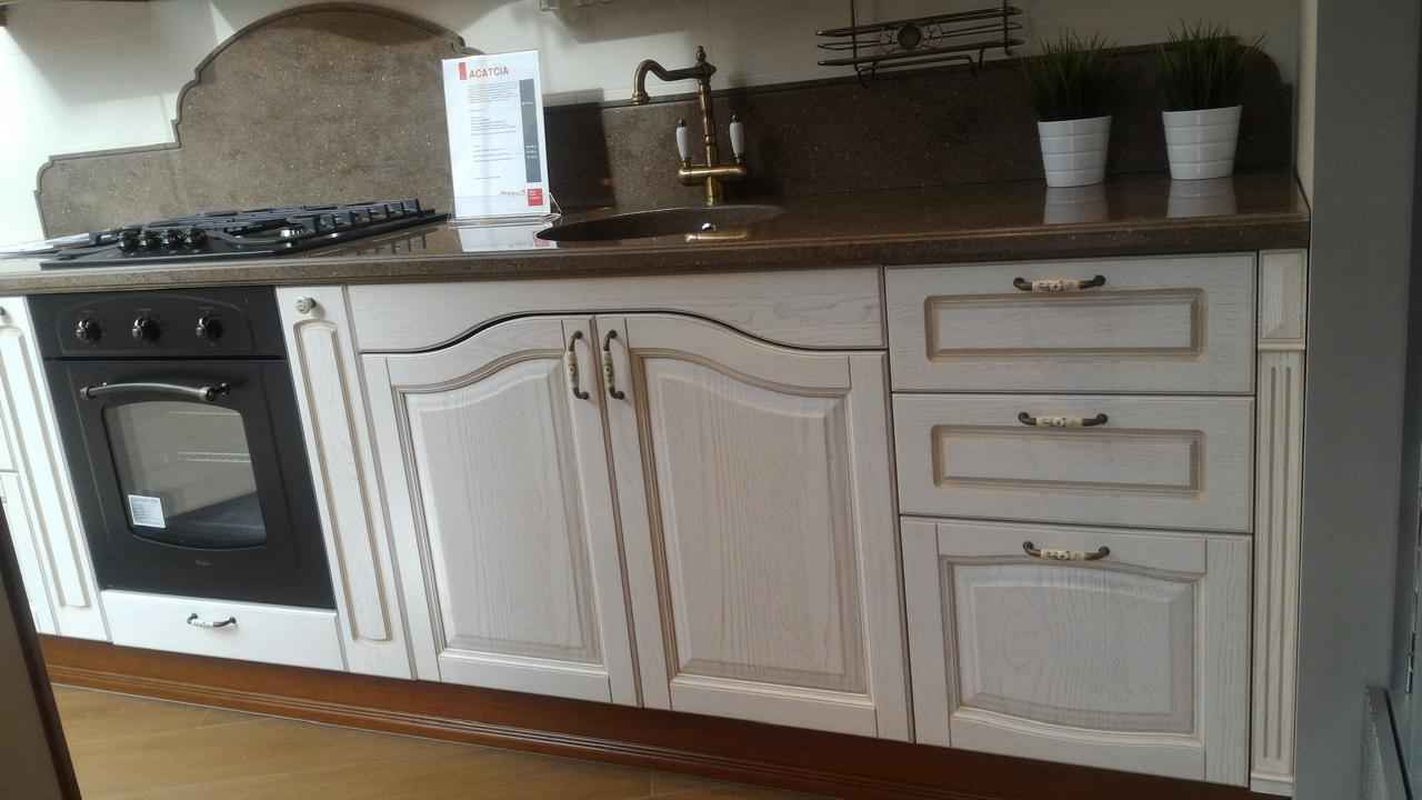 Кухонный гарнитур Акация эмаль