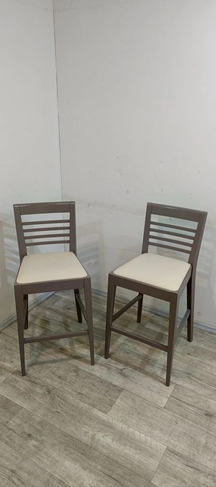 Комплект 2х стульев PIZZAMIGLIO GIOVANNI PATRIZIA 