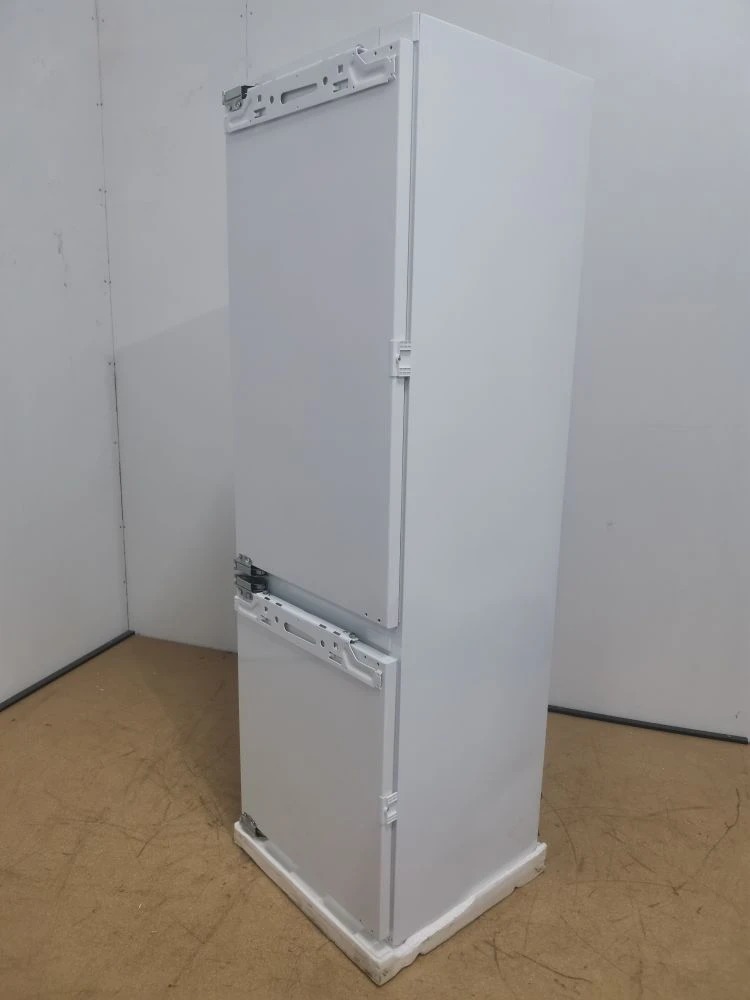 Встраиваемый холодильник HAIER BCFT628AWRU 