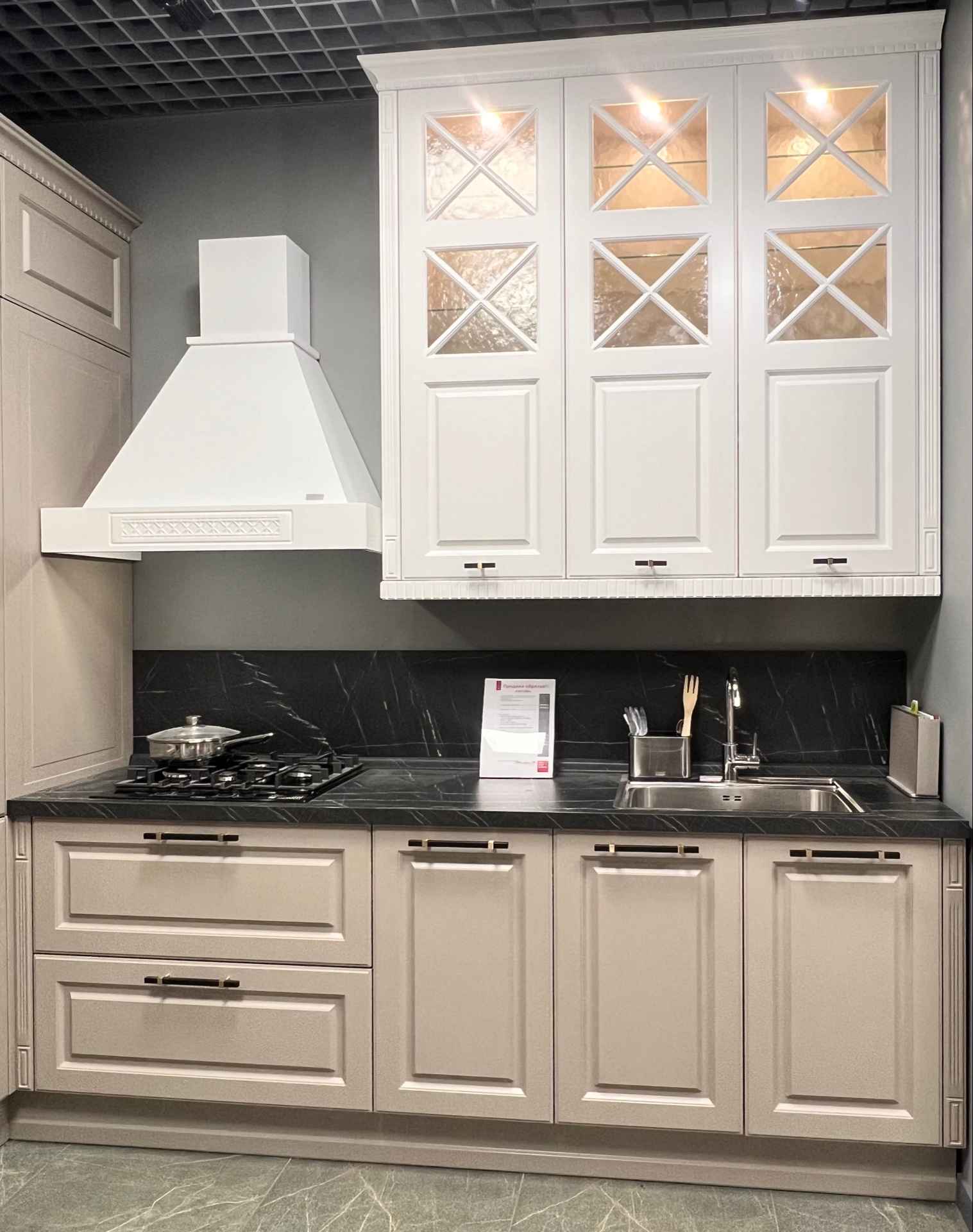 Кухонный гарнитур + Ливинг Nicolle эмаль 