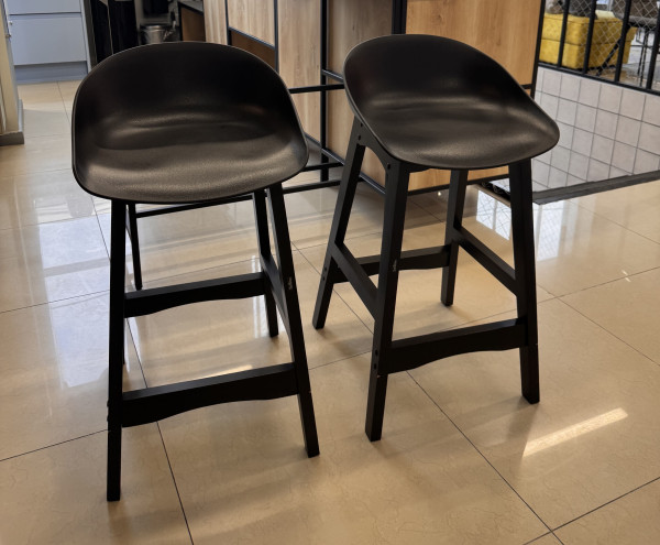 Набор из 2-х полубарных стульев SHEFFILTON