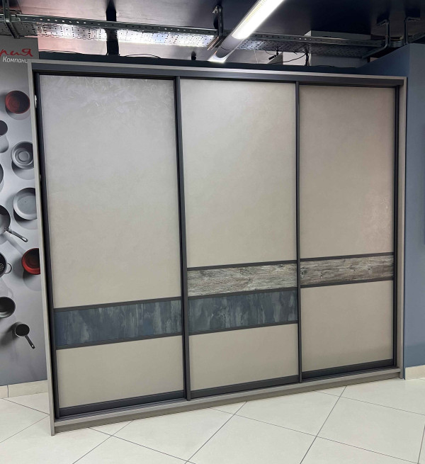 Шкаф-распашной 2-х дверный Spark