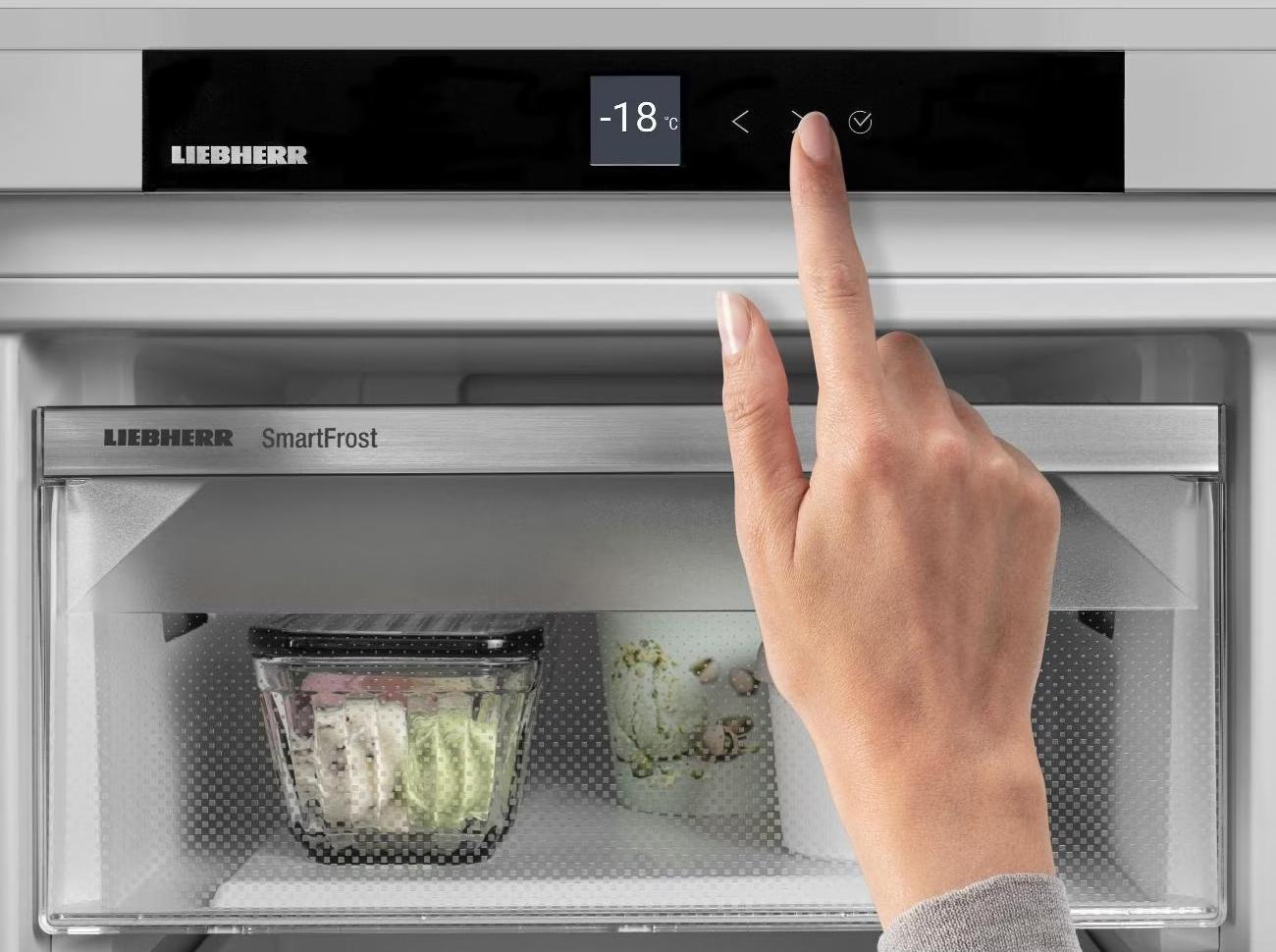 Встраиваемая морозильная камера LIEBHERR IFSd 3904-22 001 