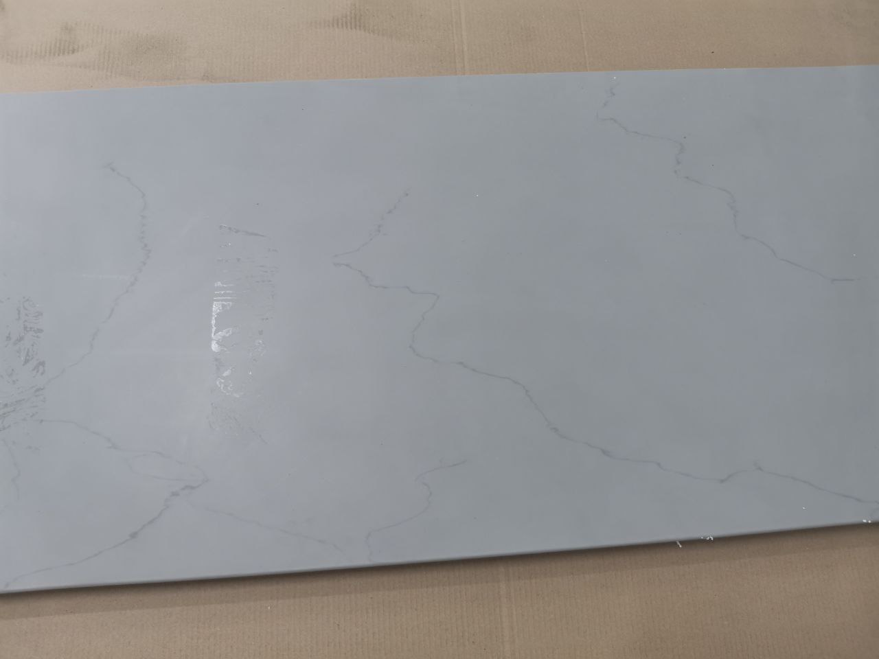 Столешница из ИК 2.995х0.600 (Н=40 мм)