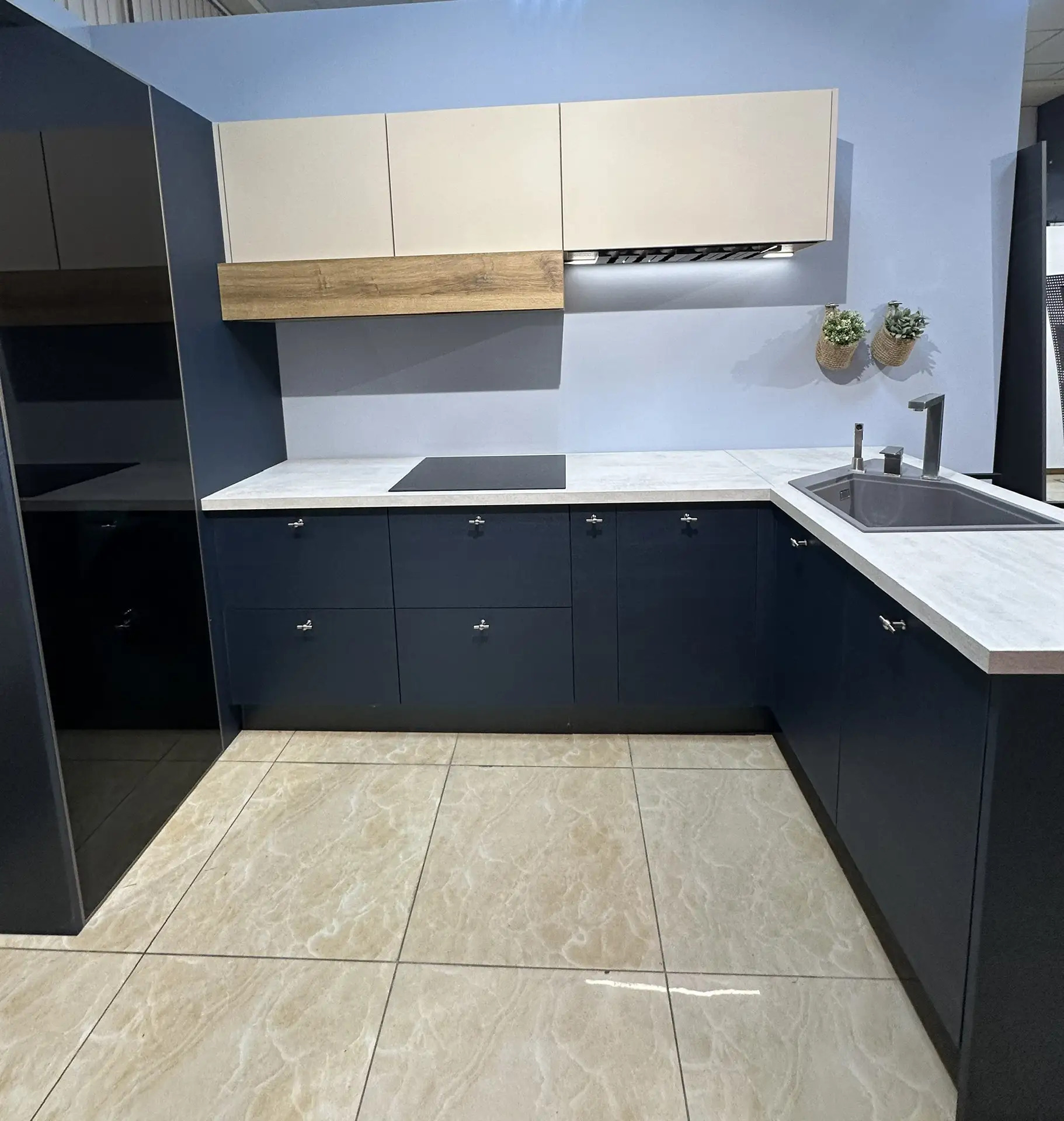 Кухонный гарнитур + Ливинг Феникс