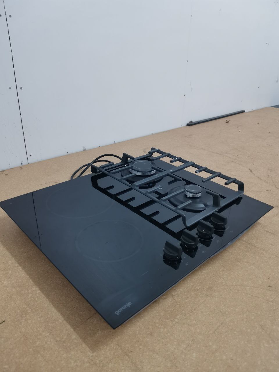 Варочная панель комбинированная GORENJE GCE691BSC 