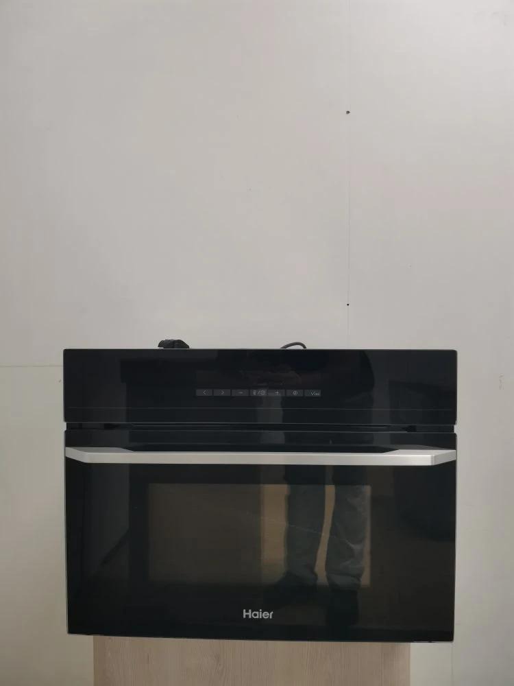 Компактный духовой шкаф HAIER HMX-BDC399B 