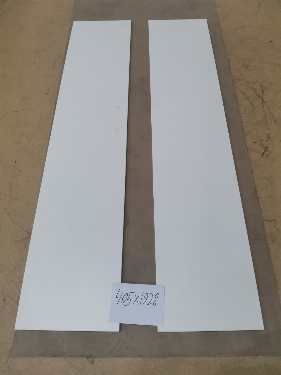 Дверь распашная (комплект 2 шт)