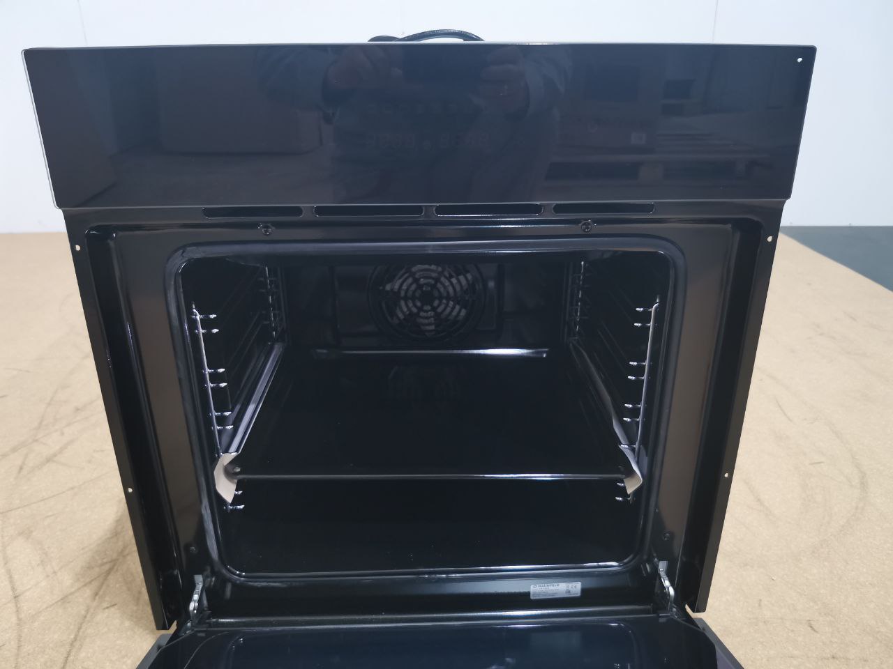 Встраиваемый духовой шкаф MAUNFELD EOEC566TB 