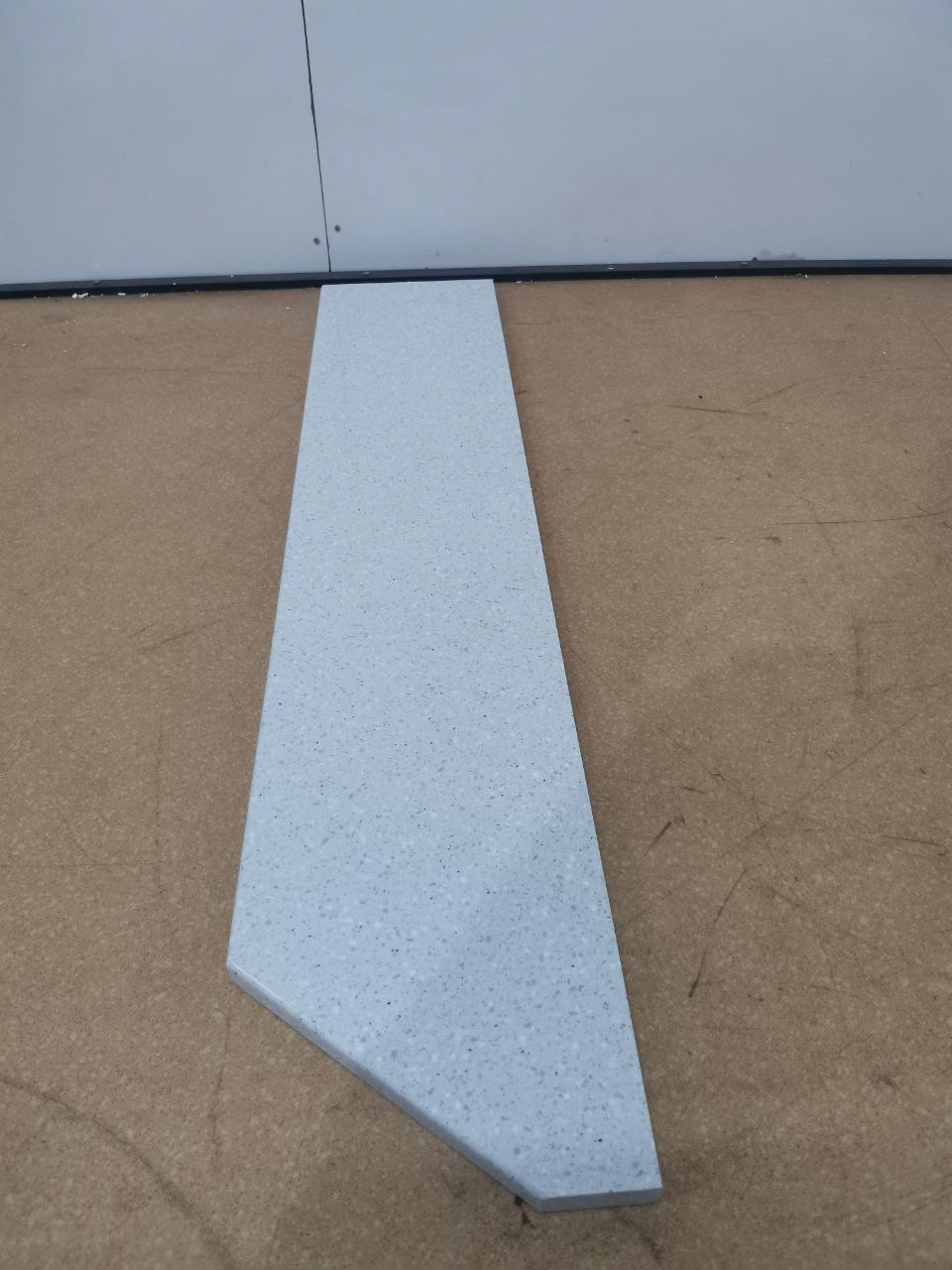 Столешница ИК H=25 мм (1.208x0.250) 