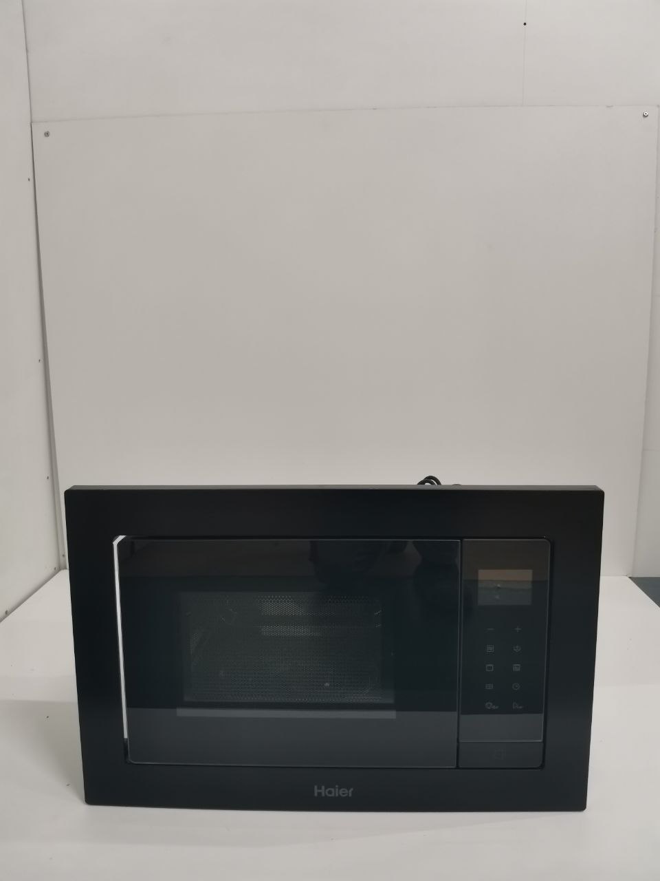 Встраиваемая микроволновая печь HAIER HMX-BTG207B 