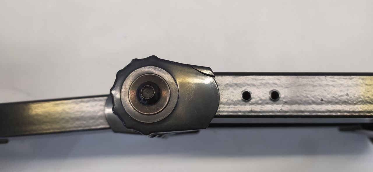 Крепление Benatek LCD-ARM