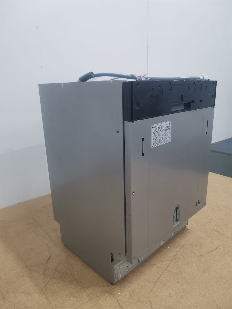 Встраиваемая посудомоечная машина HAIER HDWE13-191RU 