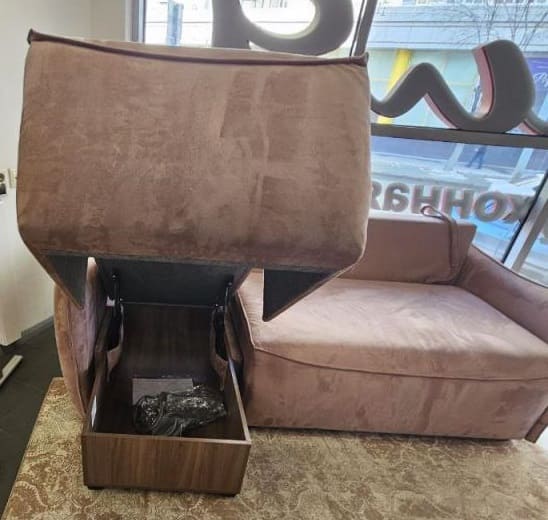 Диван угловой HOR