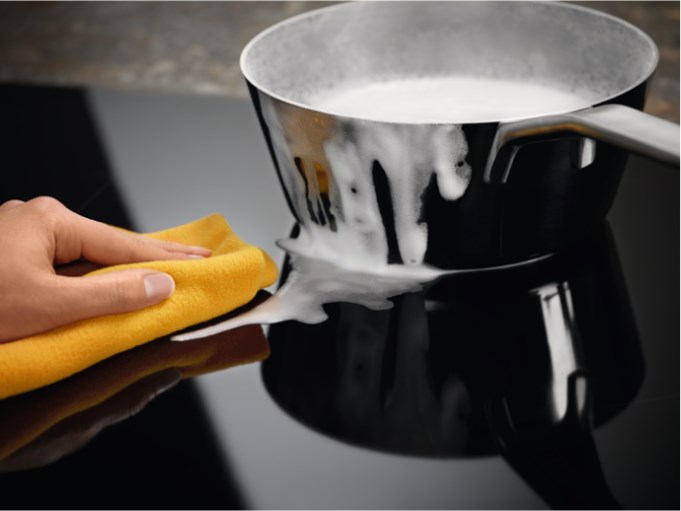 Варочная панель индукционная ELECTROLUX IPEV644RBC 