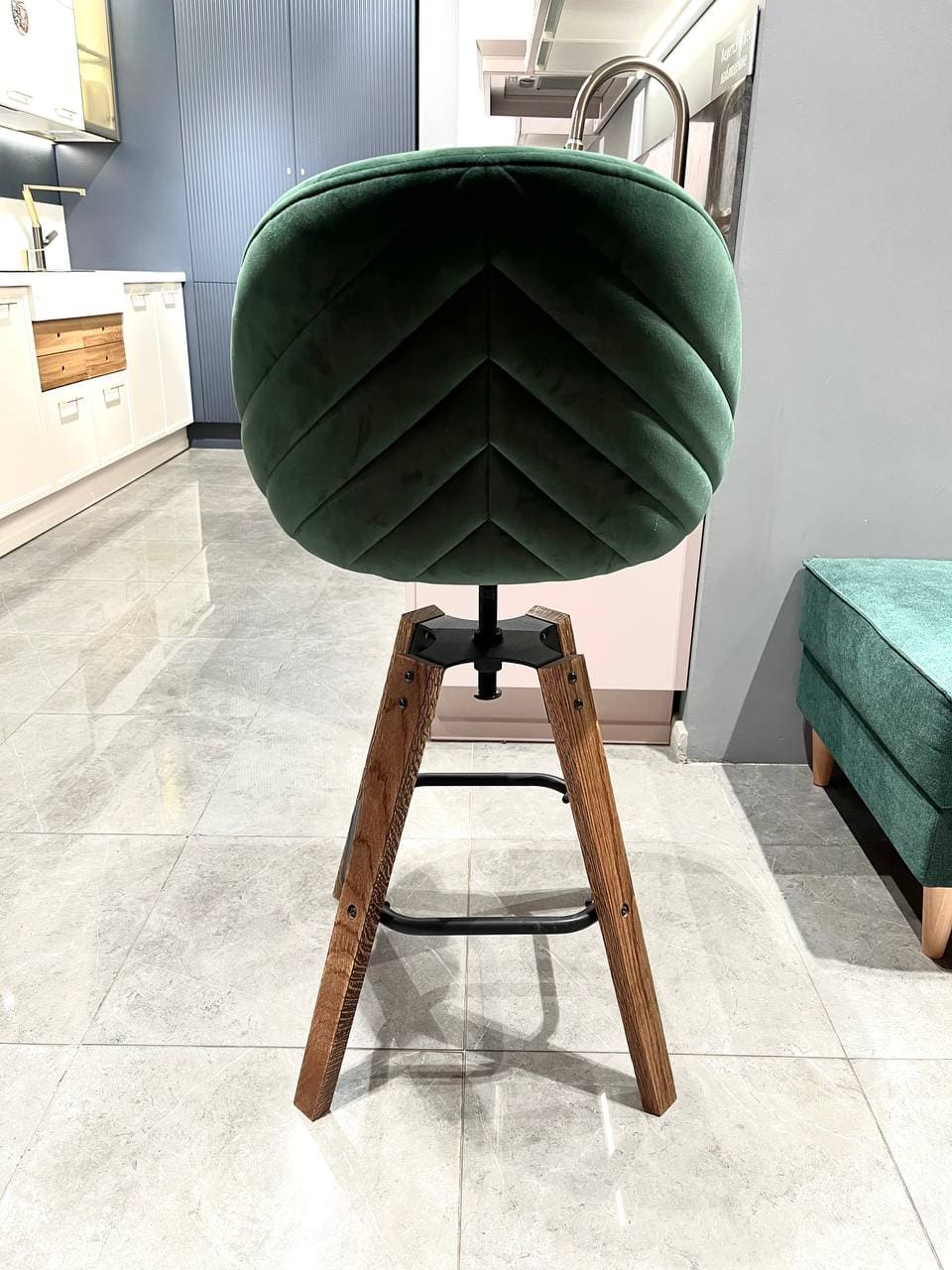 Барный стул SHEFFILTON