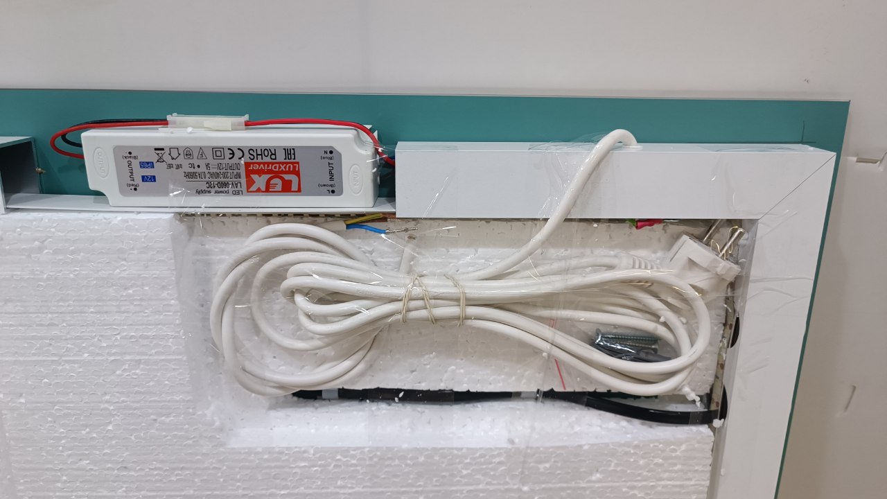 Зеркало ВЕТРО ММ Лагуна П 1000х700 с подогревом