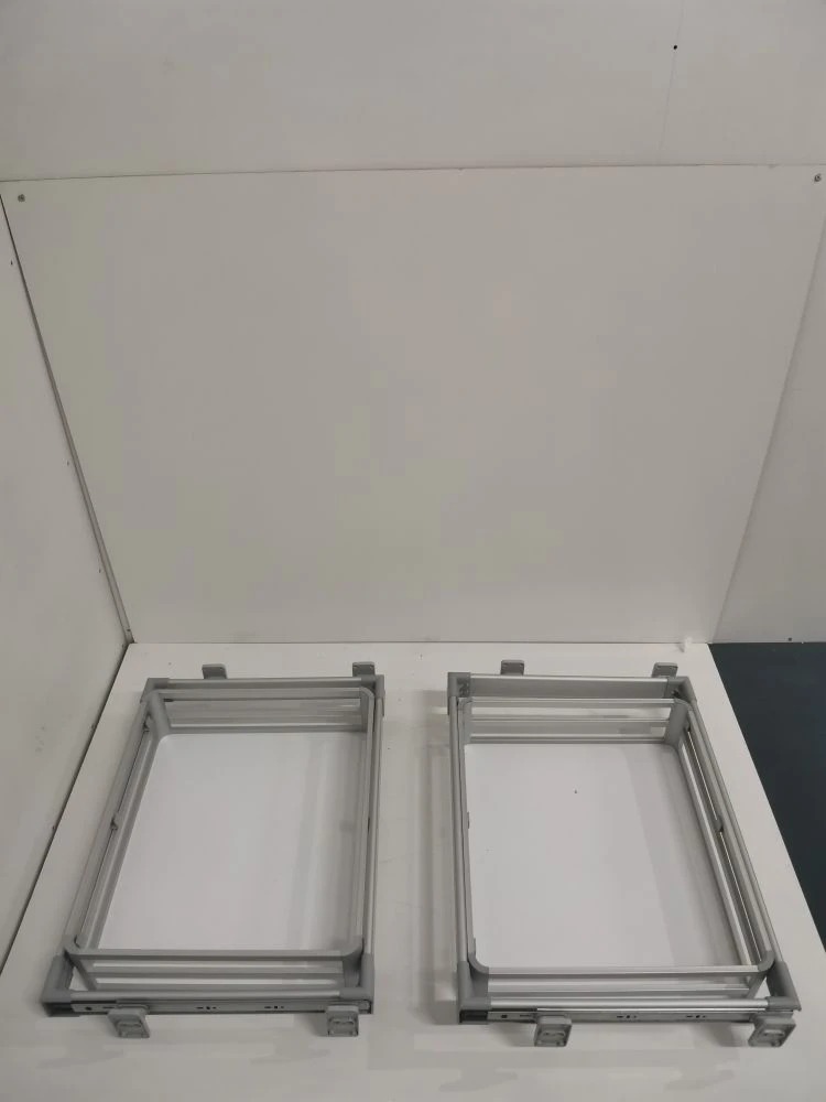 Комплект 2х корзин выдвижных для одежды STARAX S-6226-G 