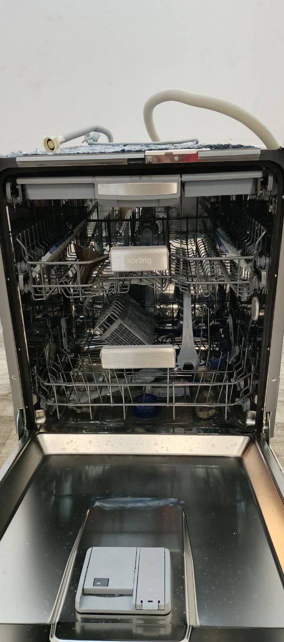 Встраиваемая посудомоечная машина KORTING KDI 60898 I 