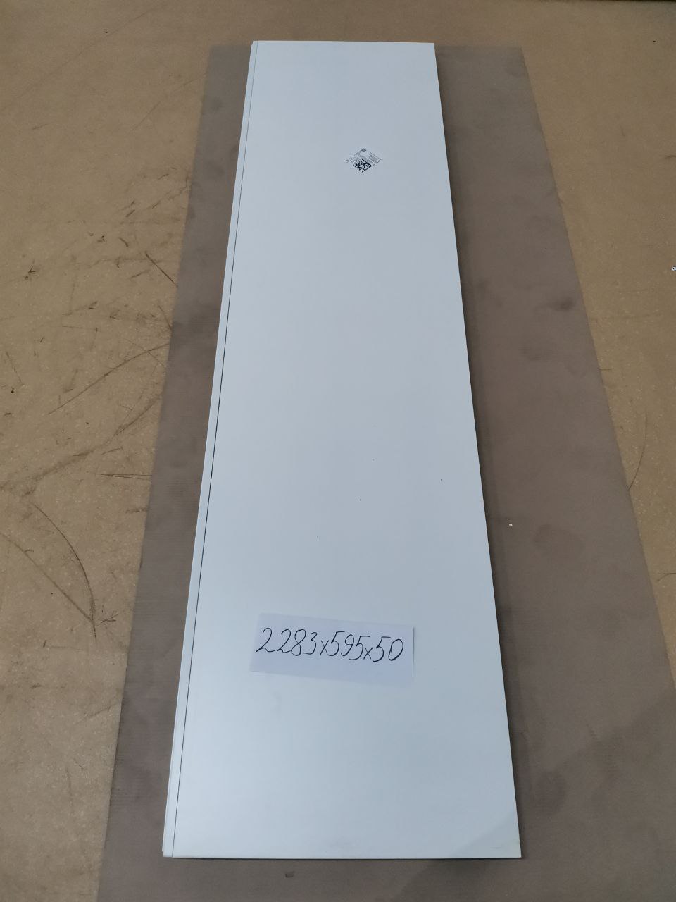 Фасад глухой без рисунка