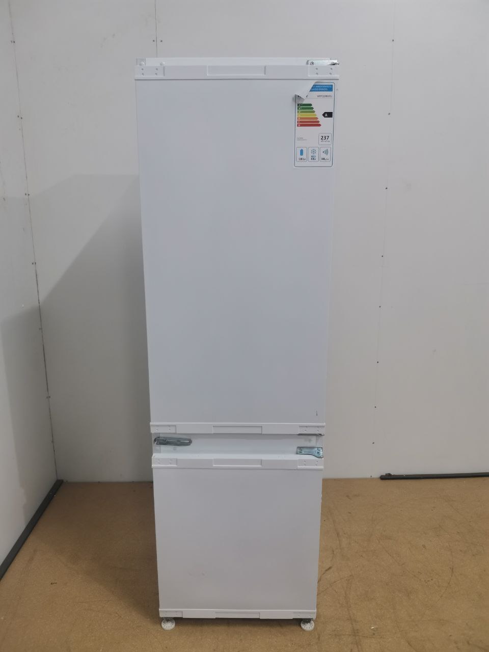 Встраиваемый холодильник Haier HRF229BIRU