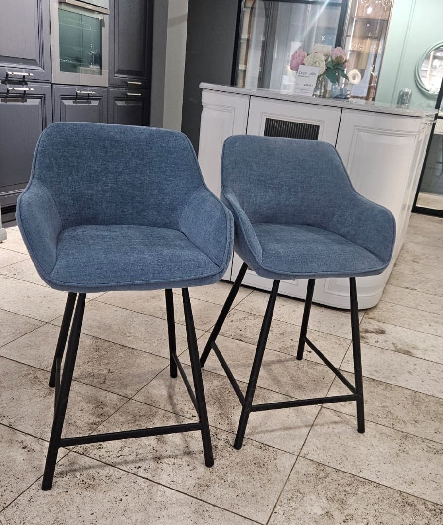 Набор из 2-х полубарных стульев IMODERN 