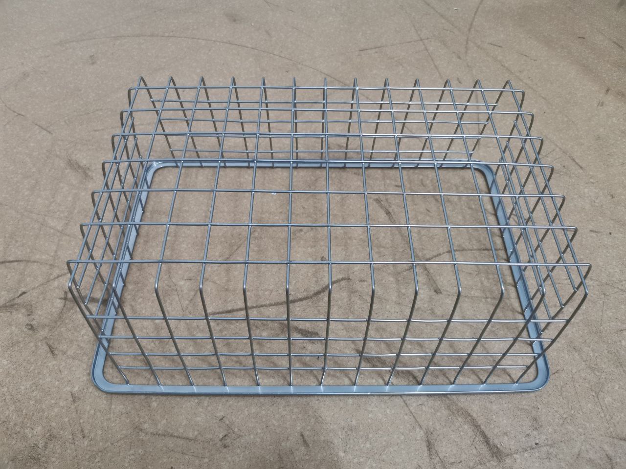 Корзина выдвижная для одежды PELLY 18330002 